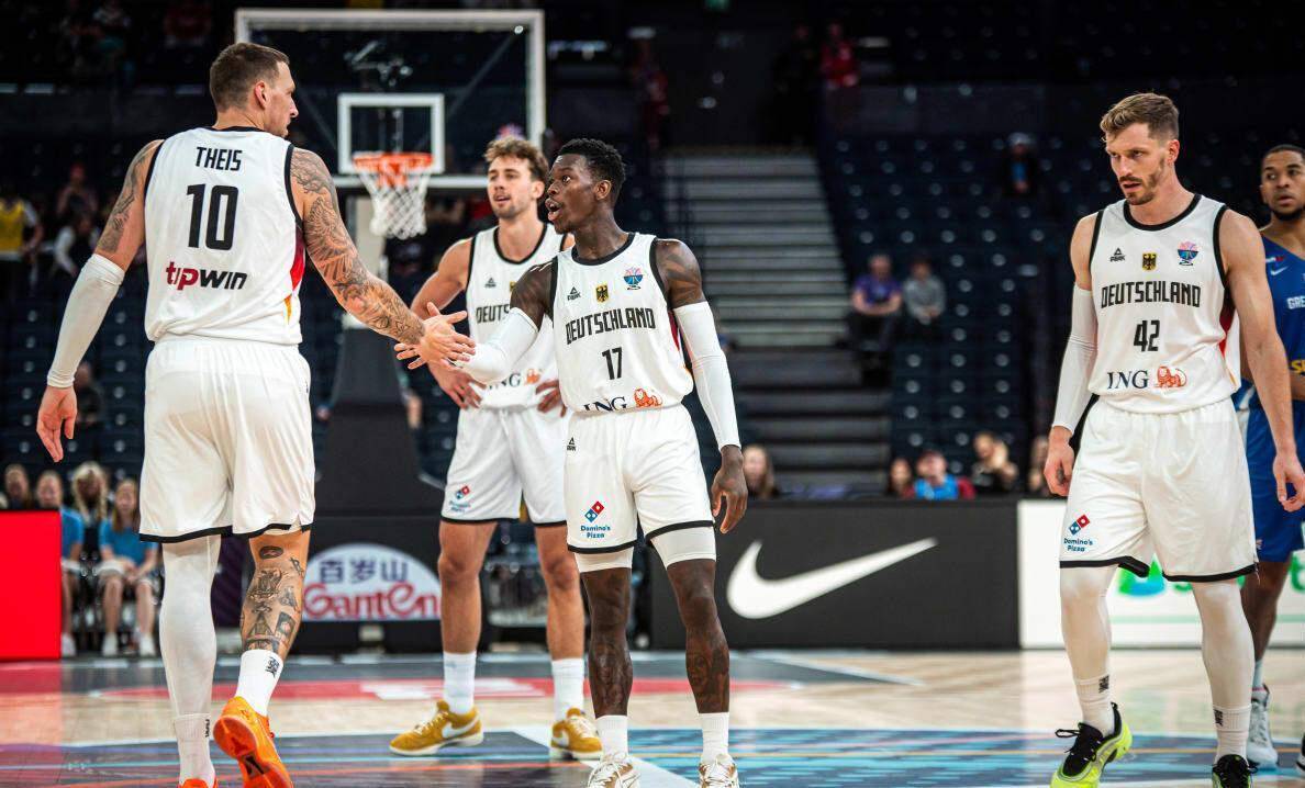 塞尔维亚男篮强势希腊男篮，加里纳利一己之力扛起全队的简单介绍