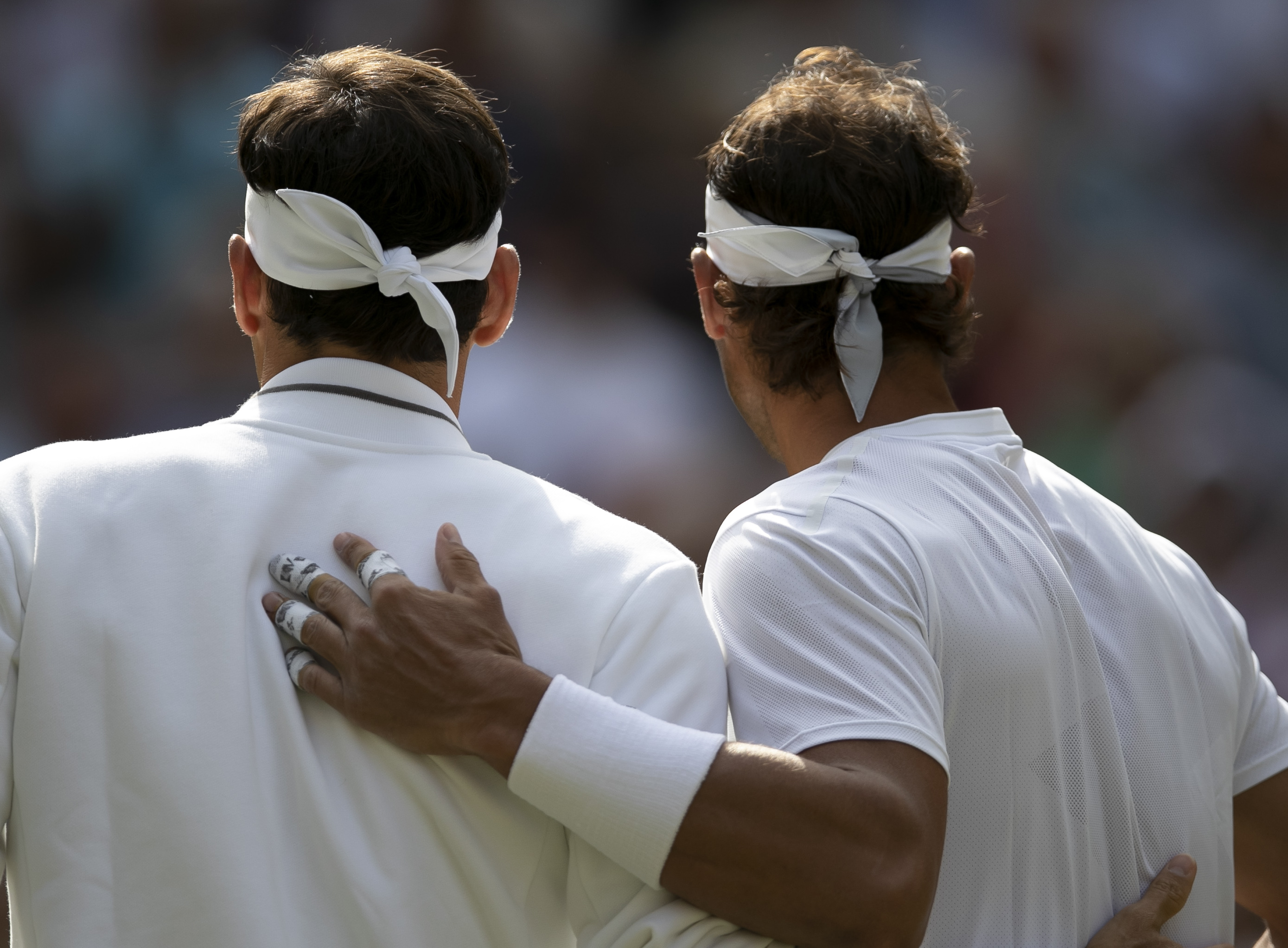 德国网球队险胜法国网球队,费德勒统治全场的简单介绍 德国网球队险胜法国网球队,费德勒统治全场的简单介绍