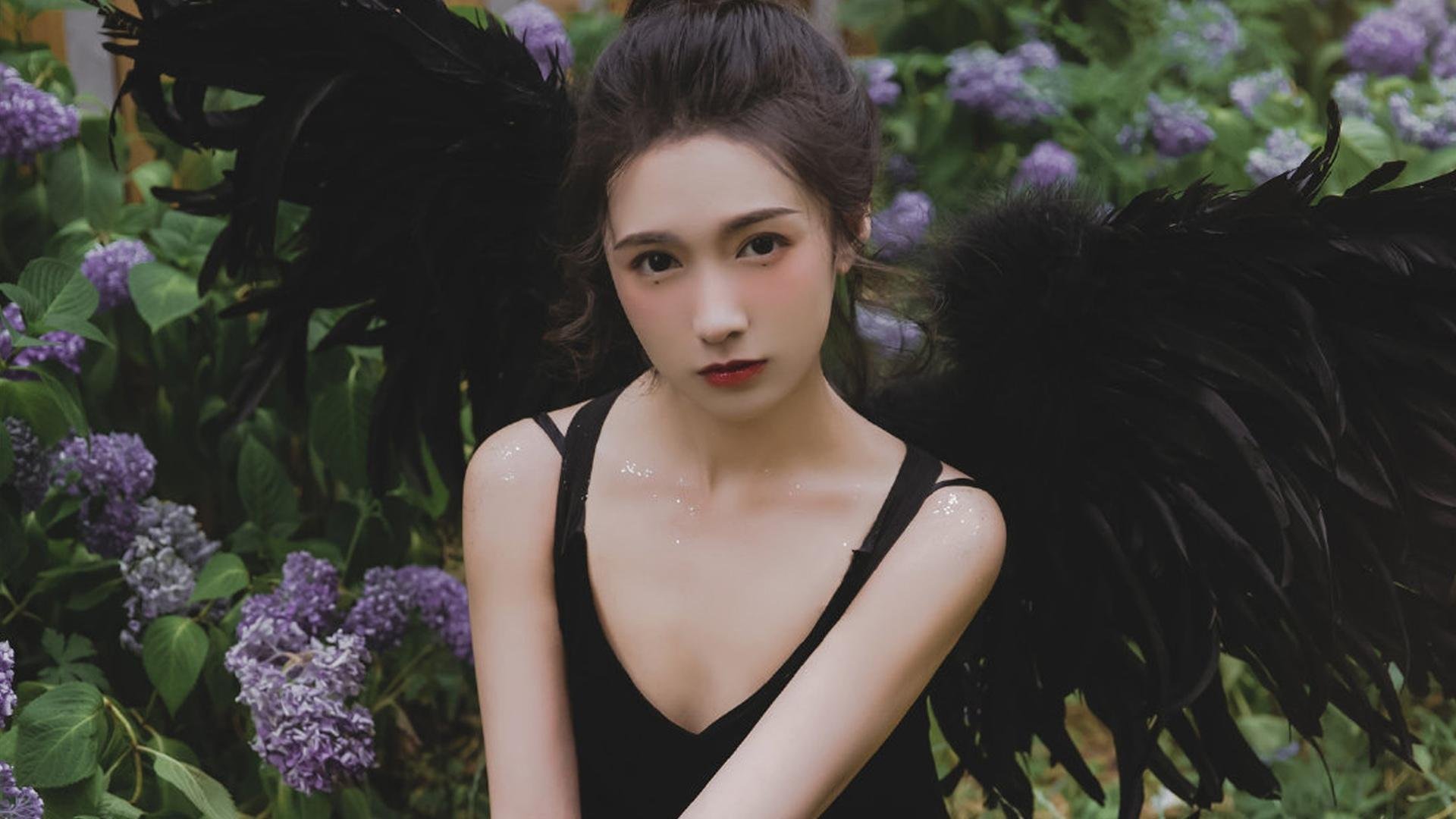 开云体育中国-掘金一波流击穿天山防线—当美加墨世界杯预选赛遇上跨国篮球狂欢