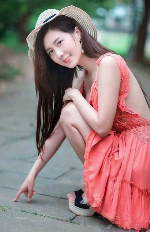 篮网vs新疆队，欧文末节14分上演丝路传奇，贡献制胜表现