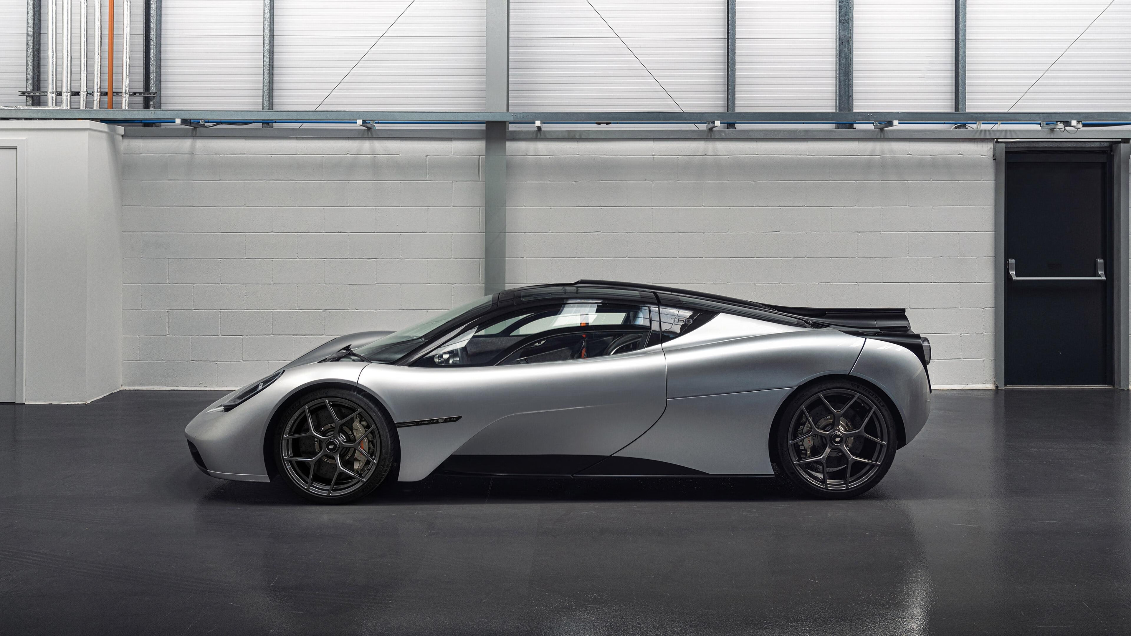 欧冠决赛激情再现，吉林队一波流带走公牛，决胜时刻震撼篮坛