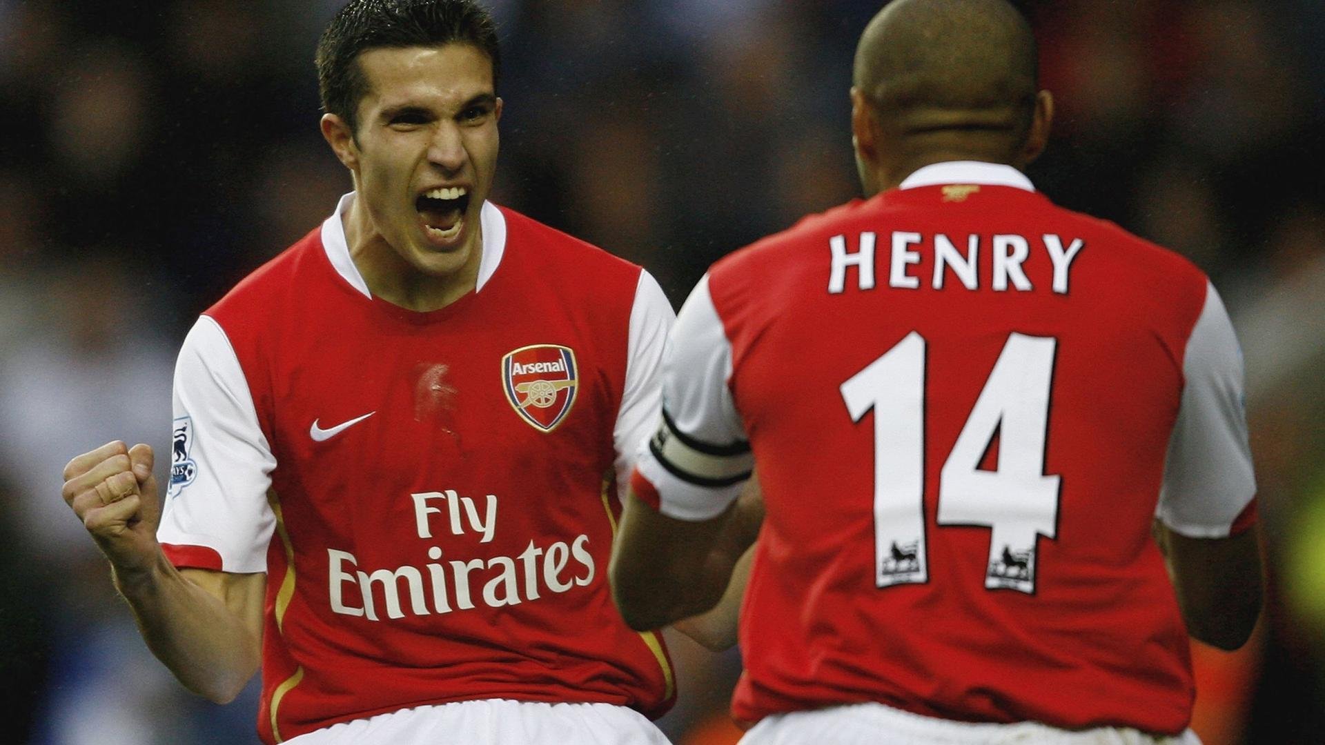 开云体育下载-比利亚雷亚尔血拼英格兰，阿克成为关键先生，一场战术与意志的终极较量