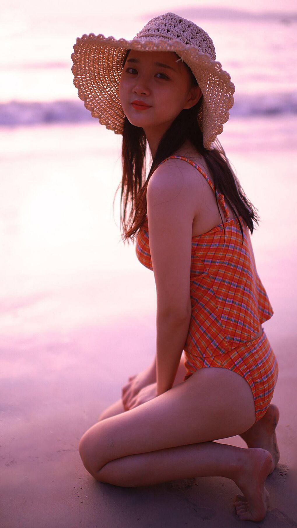 开云体育APP下载-突尼斯历史性一刻，莱奥世界波破局，迦太基雄鹰力斩北欧冰岛