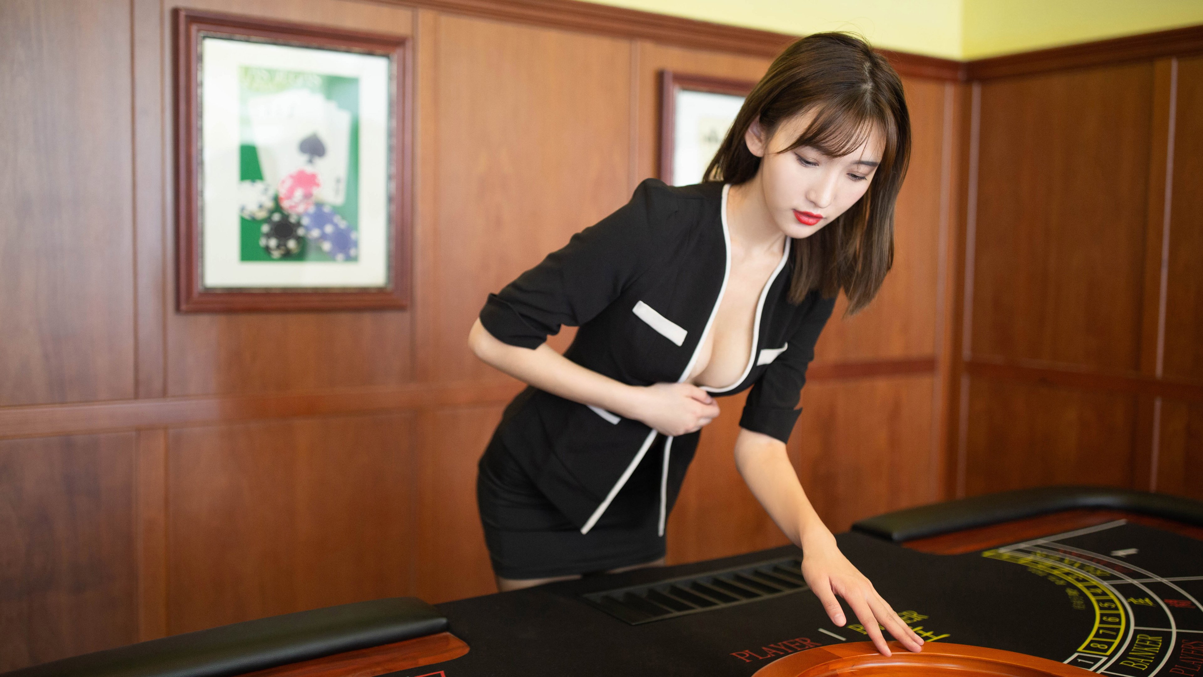 武切维奇个人能力完全展现，黄蜂淘汰辽宁队晋级国际邀请赛四强