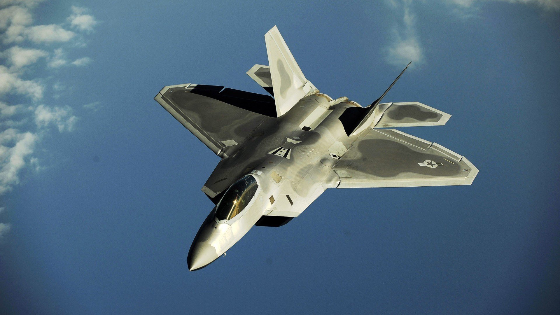 活塞强压湖人，2004年NBA总决赛焦点战解析